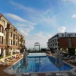 Azzurro Sarafovo Appartement *
