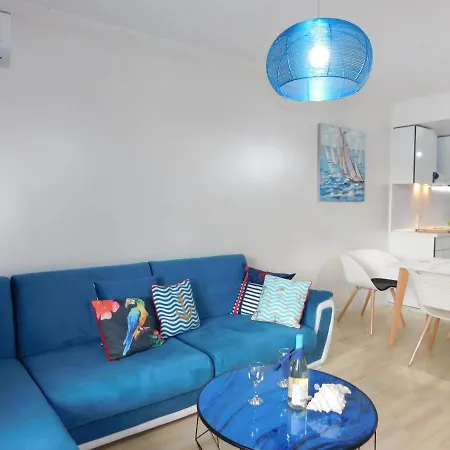Azzurro Sarafovo Apartament